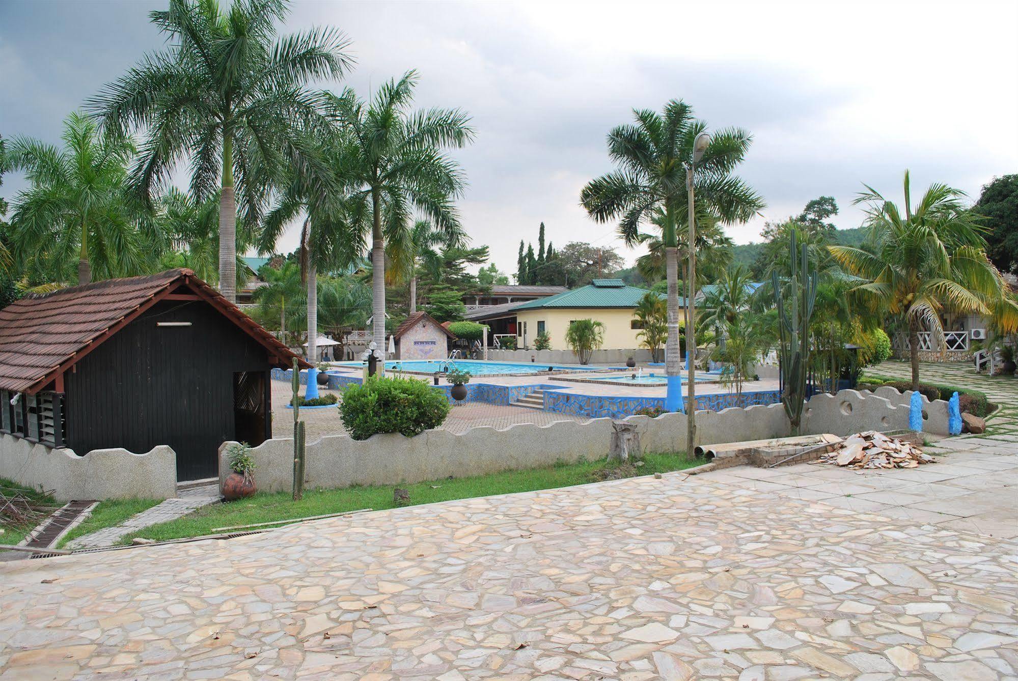 Akosombo Continental Hotel 외부 사진