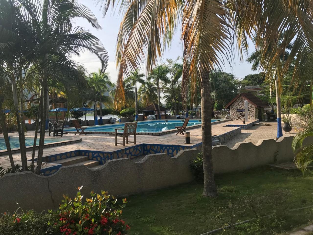 Akosombo Continental Hotel 외부 사진